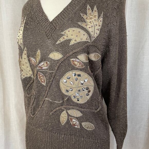 Vintage Sweater Womens Size Small Brown Knit V Neck Lightweight Embellished 80s - Picture 4 of 12